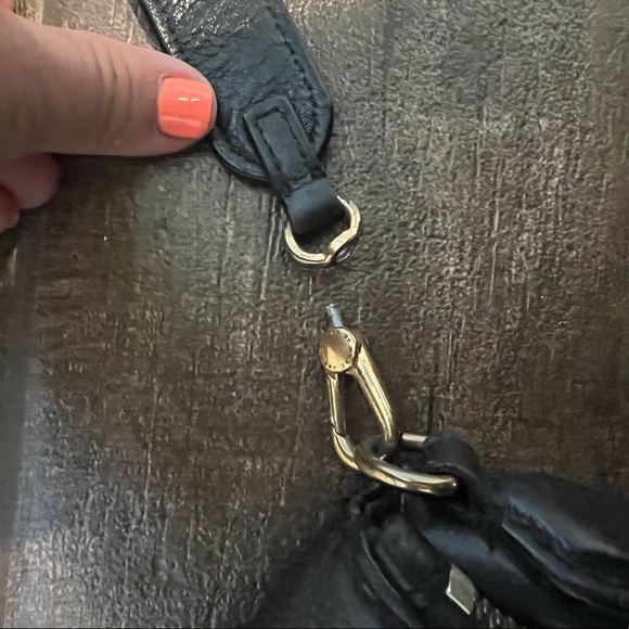 Marc Jacobs Leather Cross Body - Picture 6 of 8